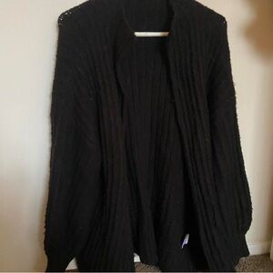 Long loose knit cardigan